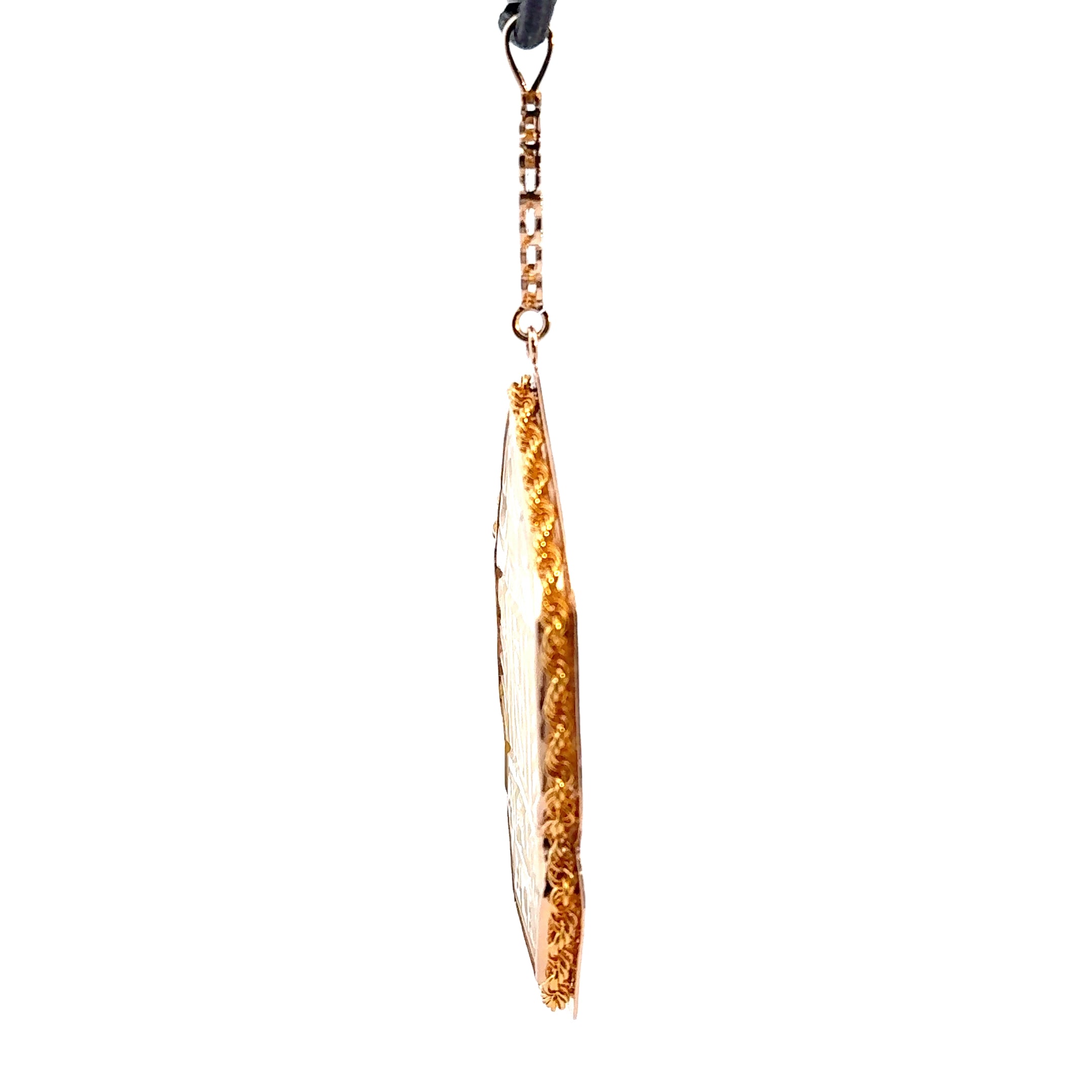 14KY Gold Artisan Carved Soapstone Necklace