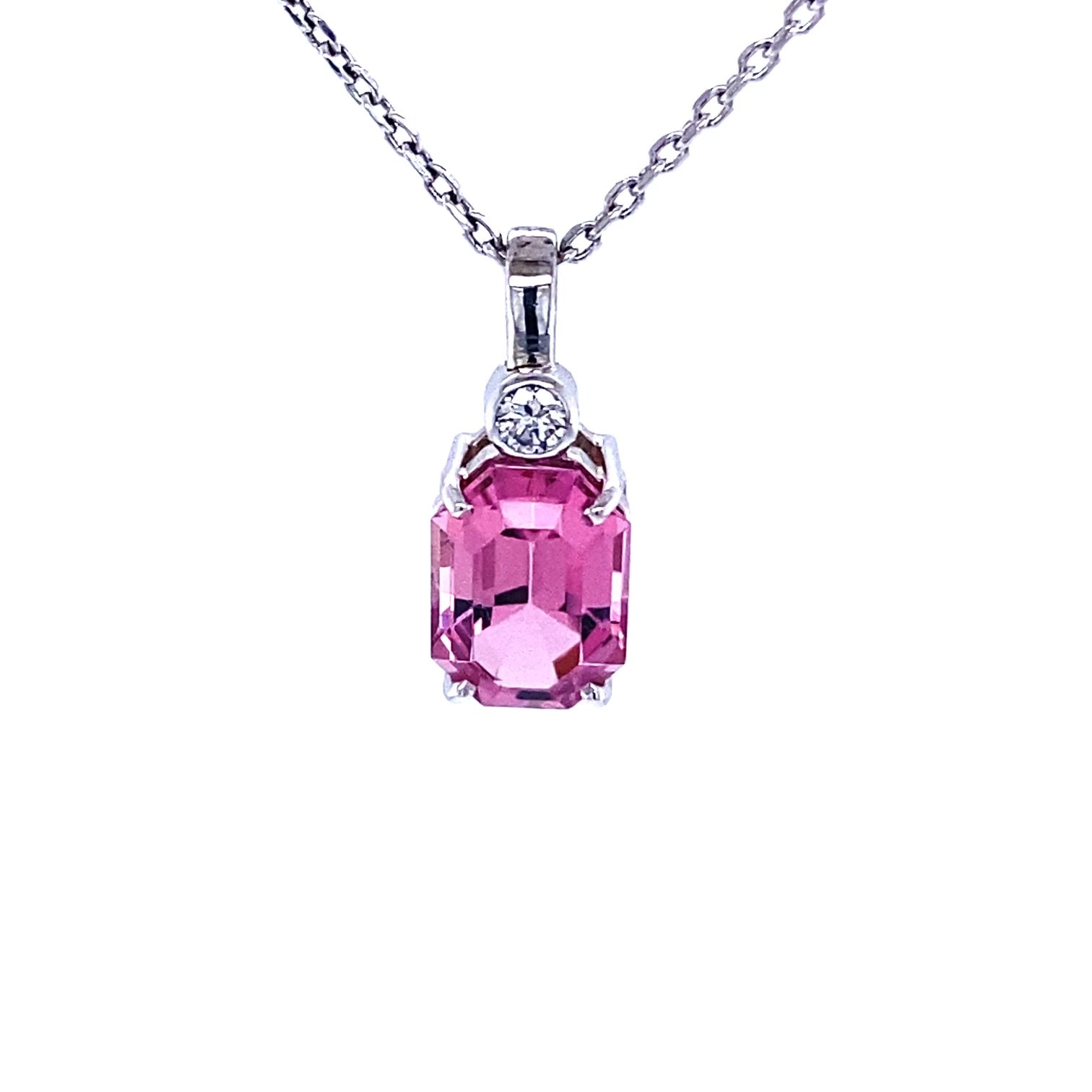 14K White Gold Tourmaline and Diamonds Pendant