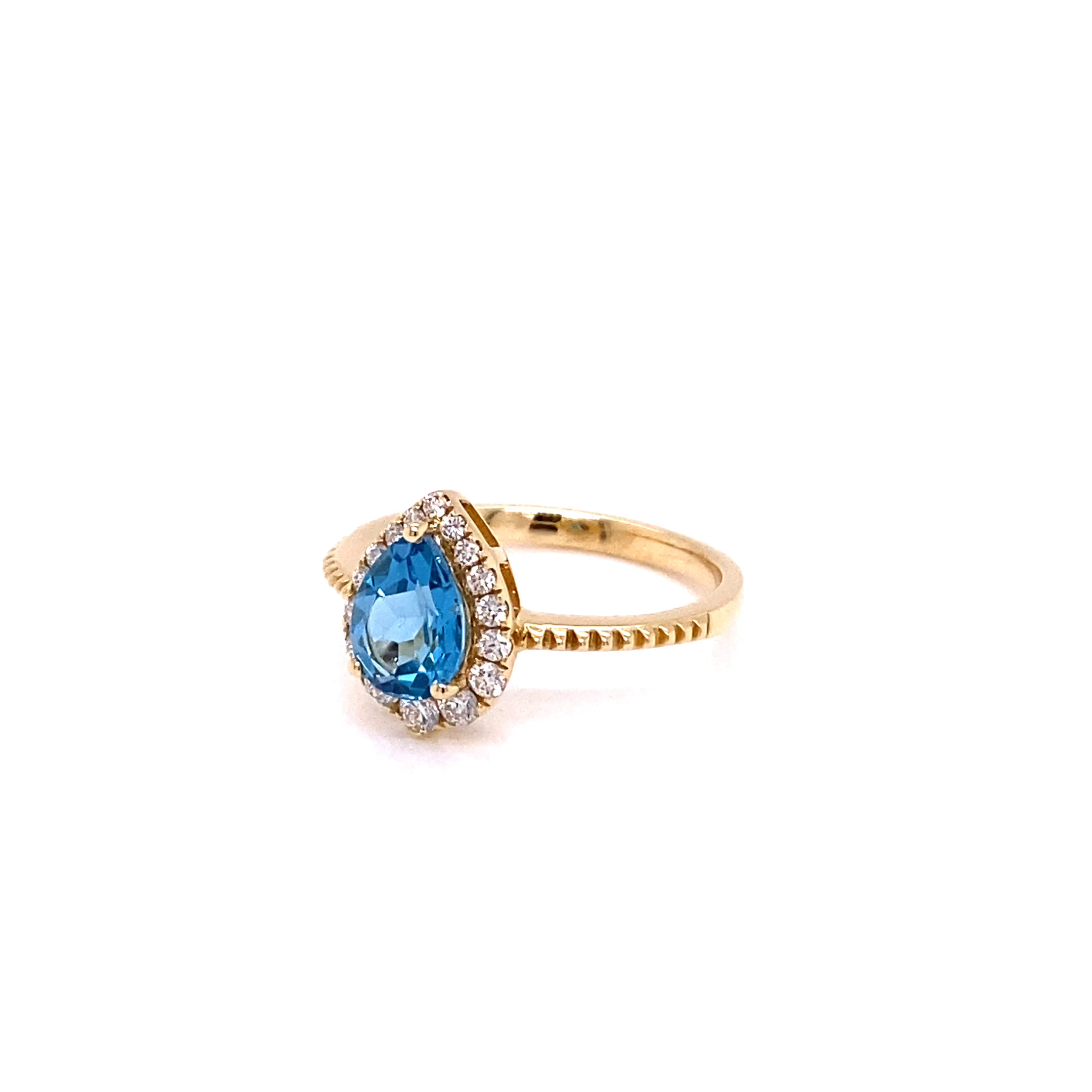 14KY Topaz And Diamond Fashion Ring