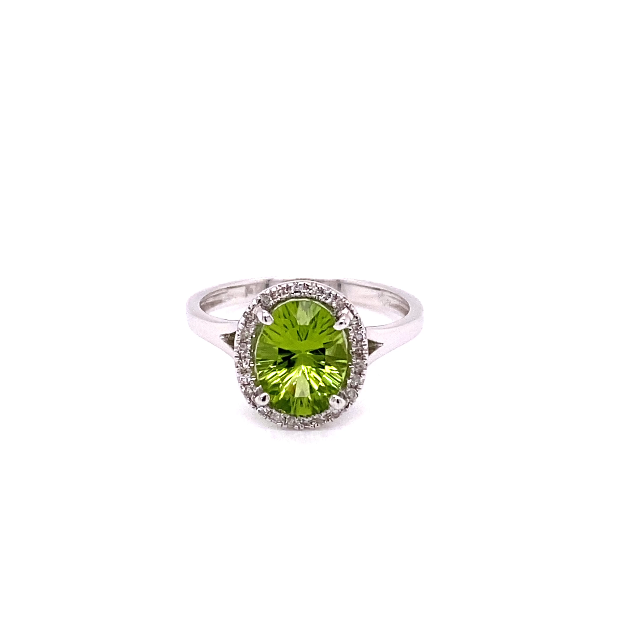 14KW Peridot With Diamond Fashion Ring