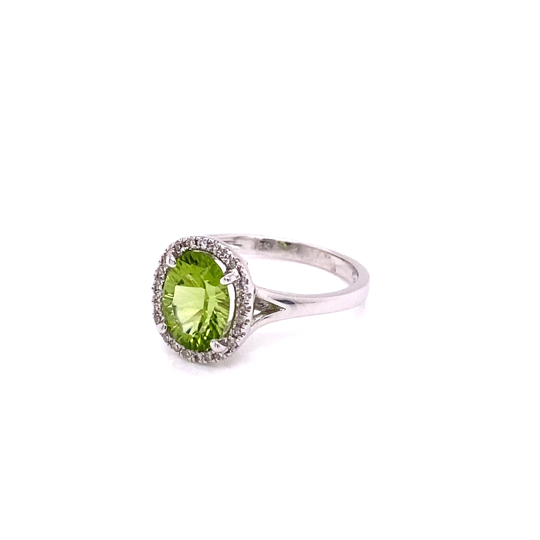 14KW Peridot With Diamond Fashion Ring