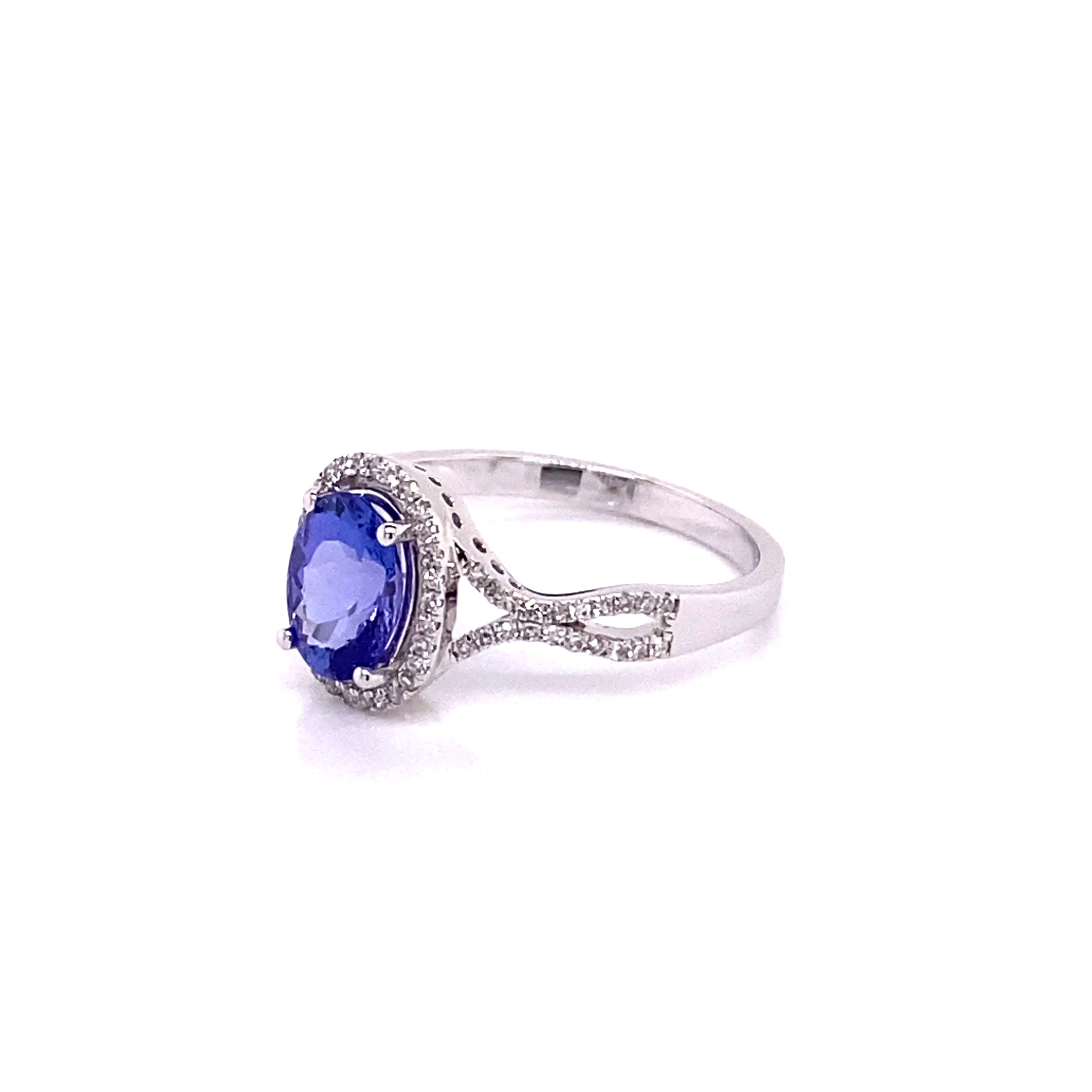 14KWG Oval Blue Tanzanite With Diamonds Fashion Ring