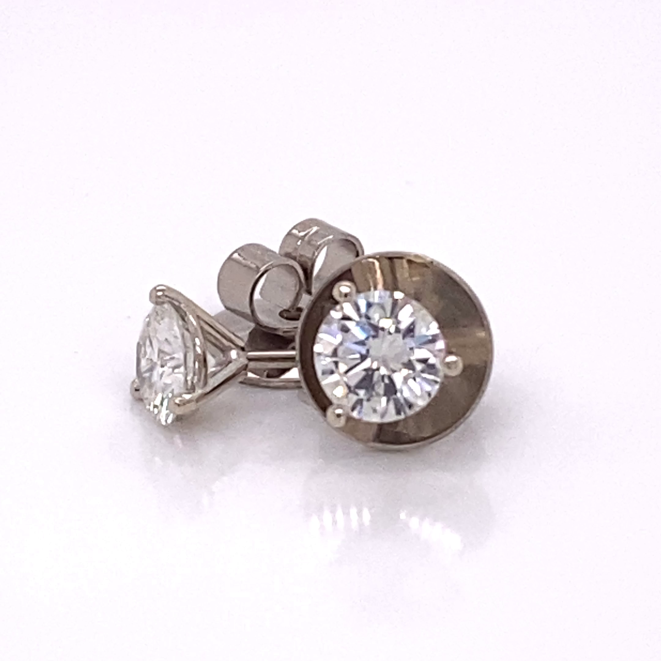14KW Custom Round White Diamond Stud Earrings