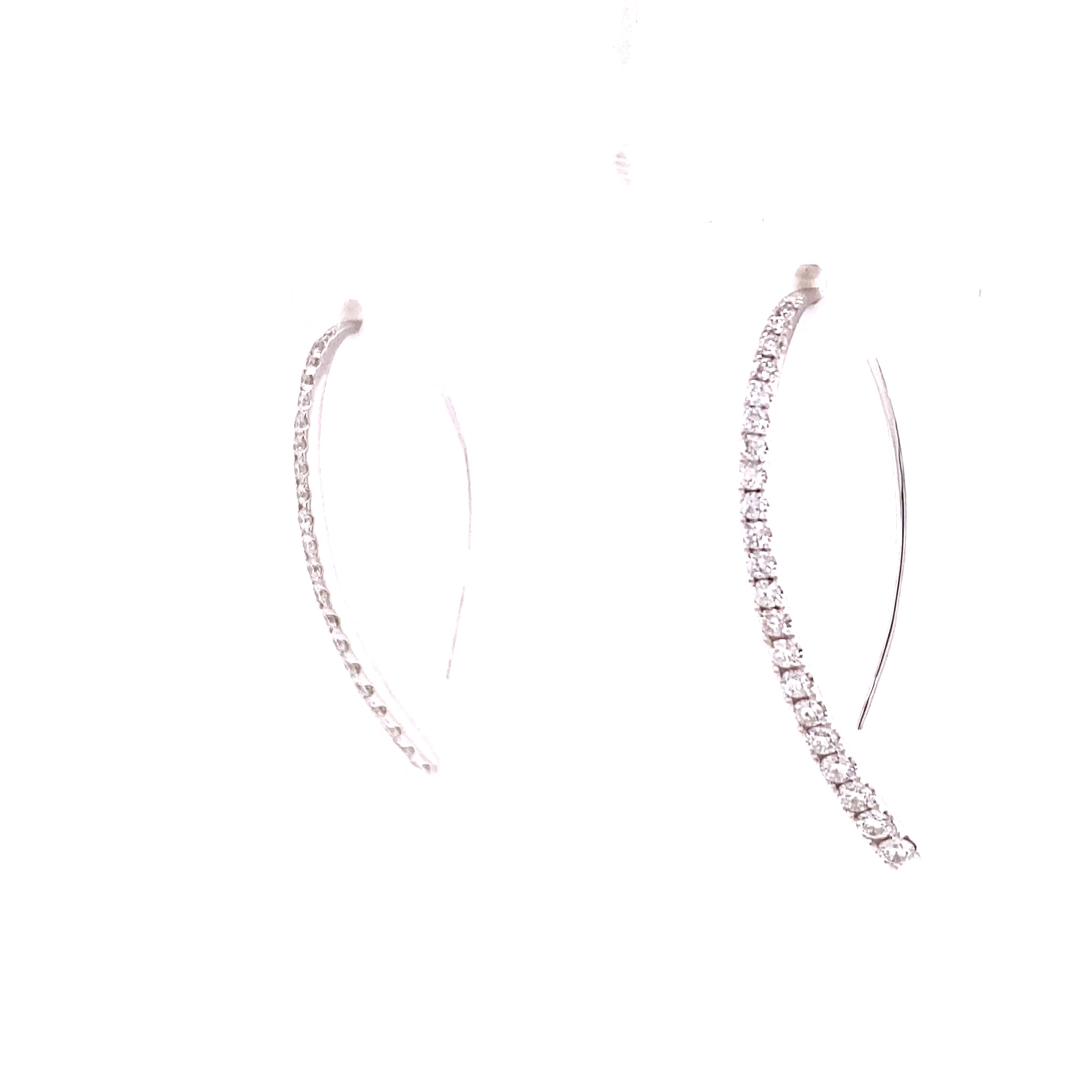 18K White Gold  Diamond Long Dangle Earrings (0.67ctw)