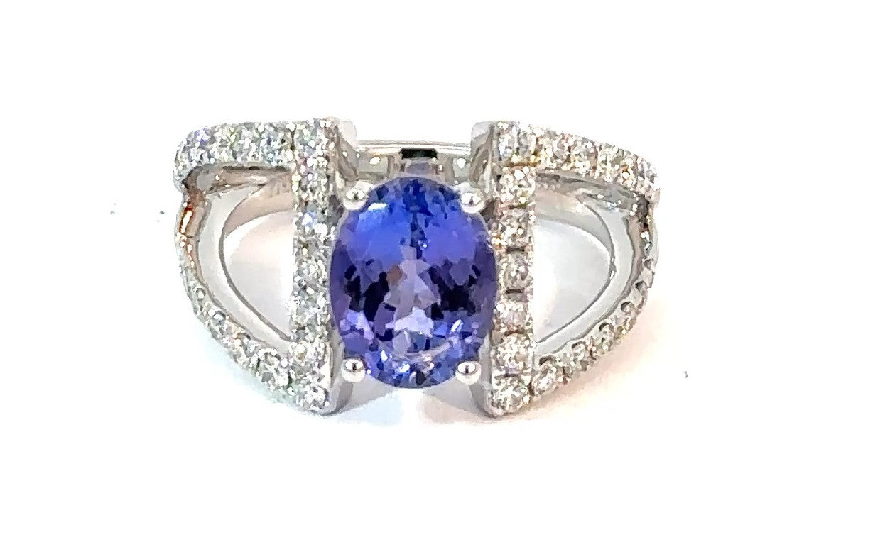 Platinum Tanzanite and Diamond Fashion Ring