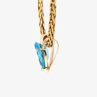 Elegant Swiss Blue Topaz Fashion Pendant & Necklace