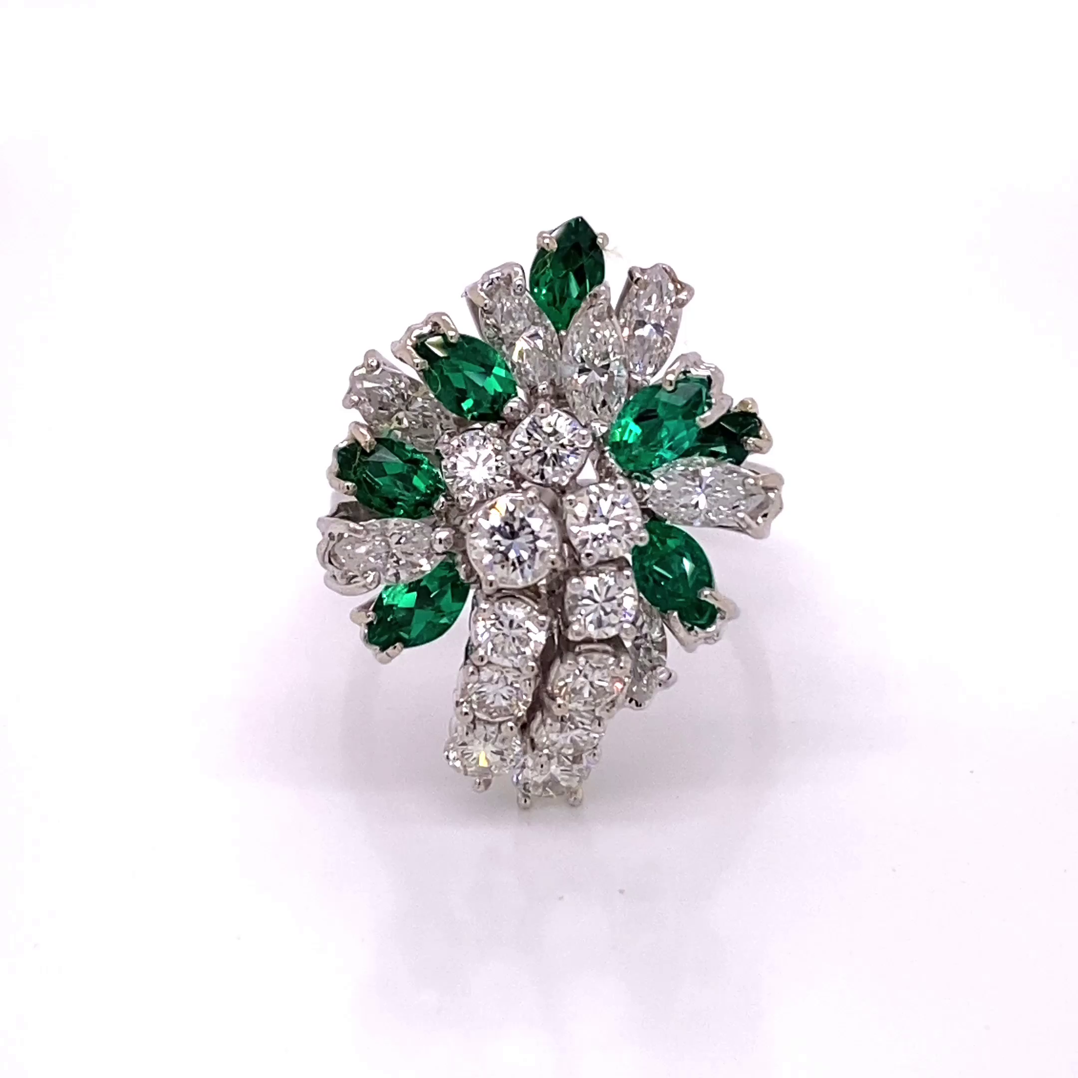 18KW Custom Estate Emerald And Diamond Fashion Ring